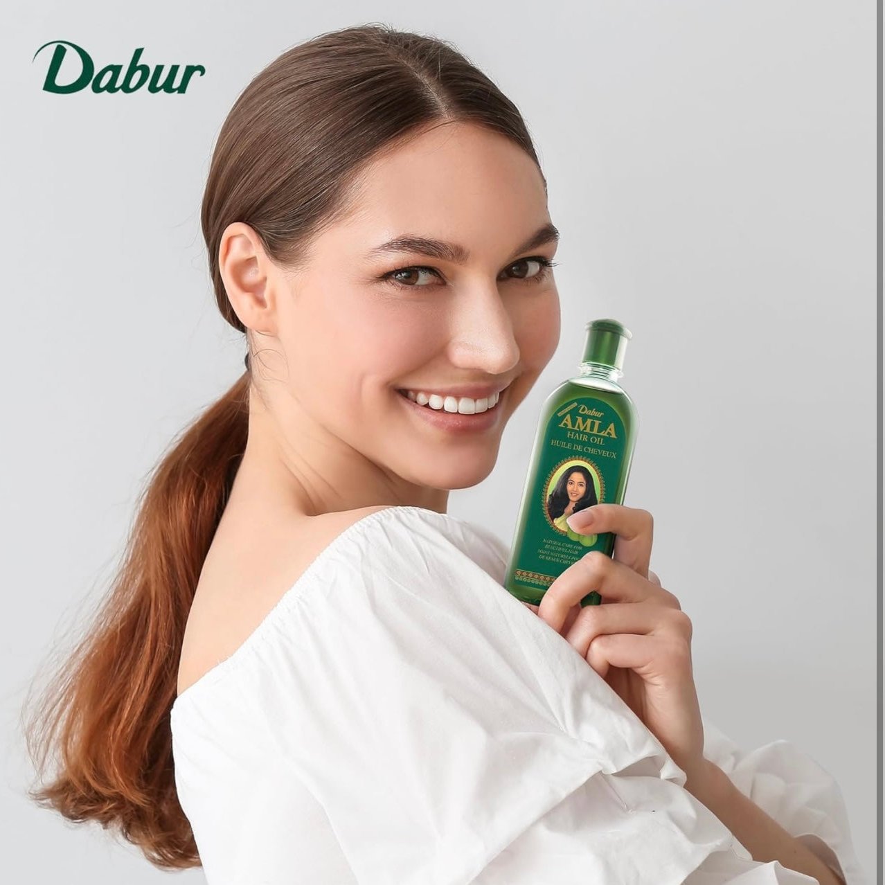 Dabur Amla Hair Oil - Nourishing Indian Oil for Men & Women, for Healthy, Moisturized Hair and Scalp (300ml)